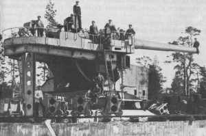 305 mm:n tykki, Eesti, Tahkuna